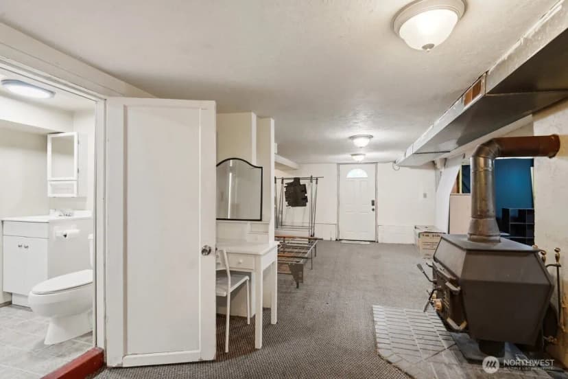 Property photo for 325 3rd Street, Morton photo 21