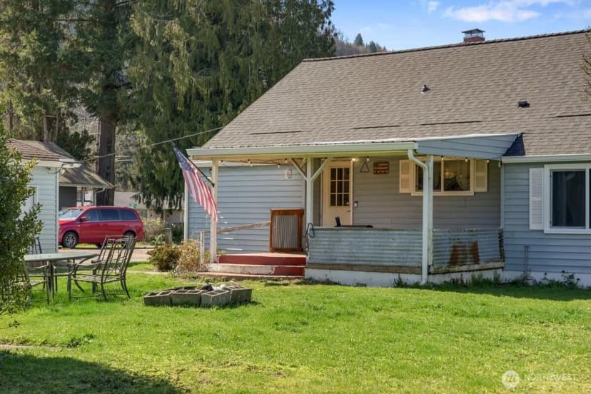 Property photo for 325 3rd Street, Morton photo 33