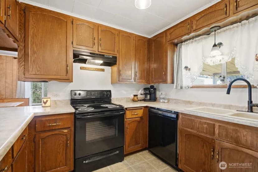 Property photo for 325 3rd Street, Morton photo 11
