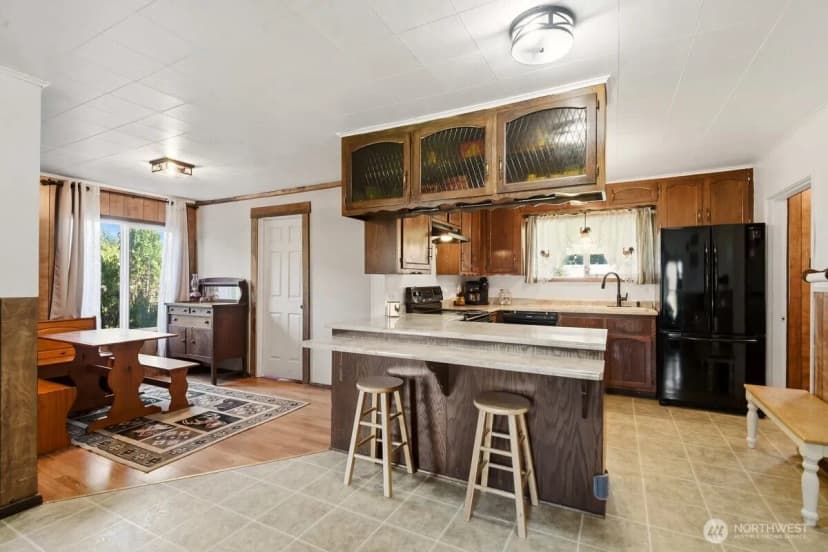 Property photo for 325 3rd Street, Morton photo 13
