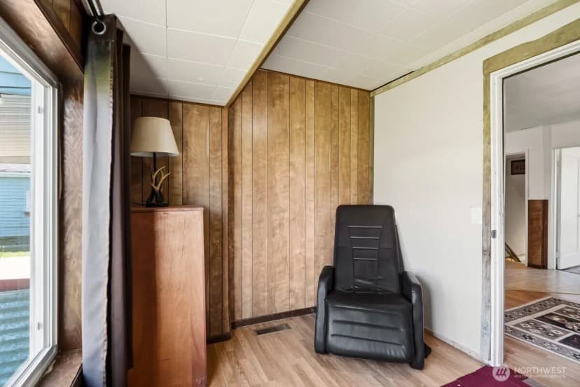 Property photo for 325 3rd Street, Morton photo 17