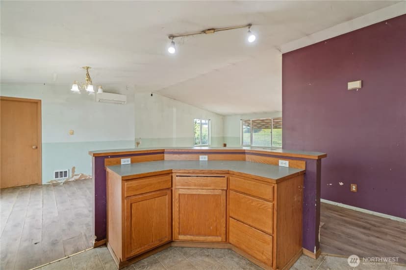 Property photo for 320 S 4th Street, Elma photo 10