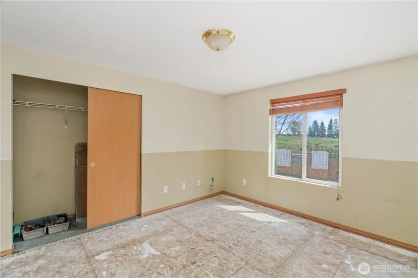 Property photo for 320 S 4th Street, Elma photo 16
