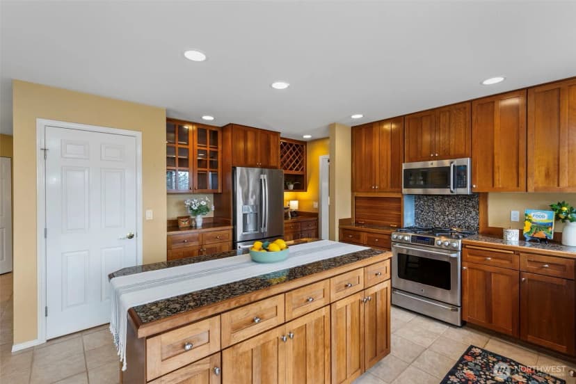 Property photo for 3148 Old Sawmill Place Nw, Bremerton photo 11