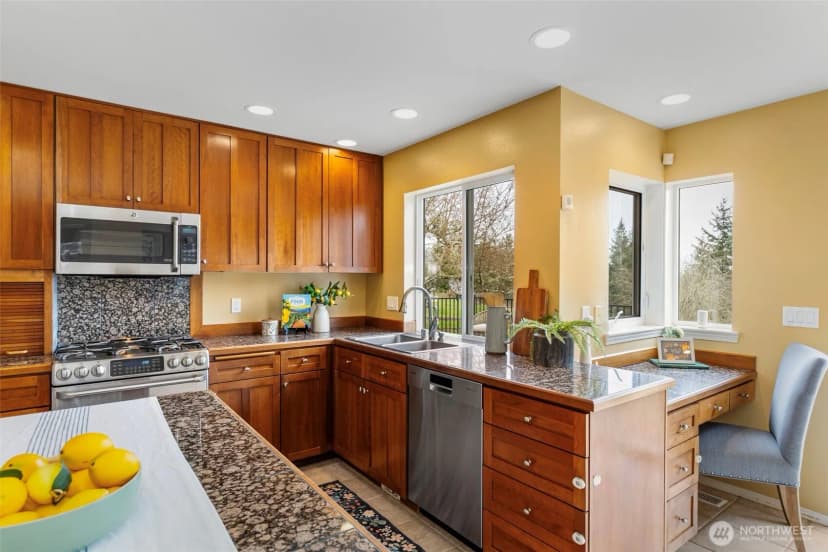 Property photo for 3148 Old Sawmill Place Nw, Bremerton photo 8