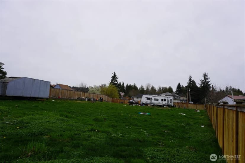 Property photo for 6030 57th Drive Ne, Marysville photo 14