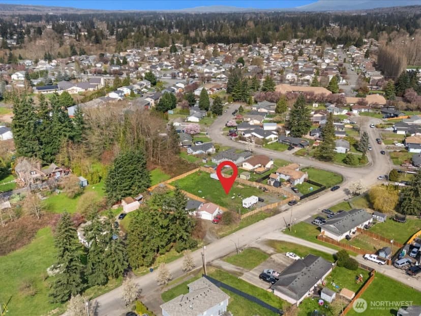 Property photo for 6030 57th Drive Ne, Marysville photo 8