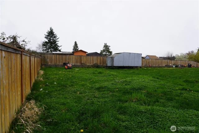 Property photo for 6030 57th Drive Ne, Marysville photo 3