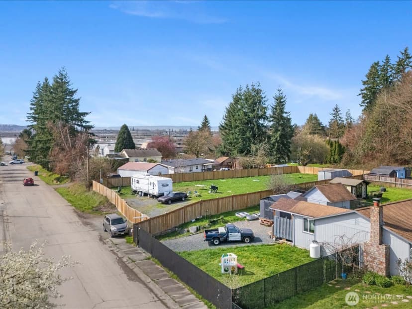 Property photo for 6030 57th Drive Ne, Marysville photo 7