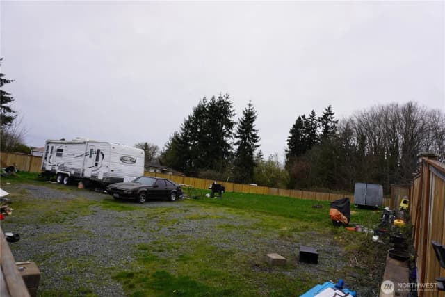 Property photo for 6030 57th Drive Ne, Marysville photo 4