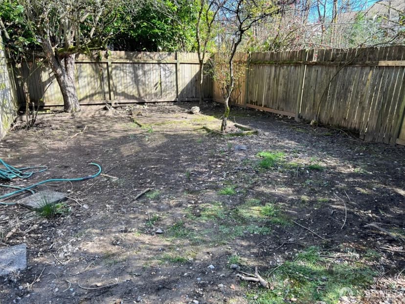 Property photo for 4053 Ne 55th Street, Seattle photo 6