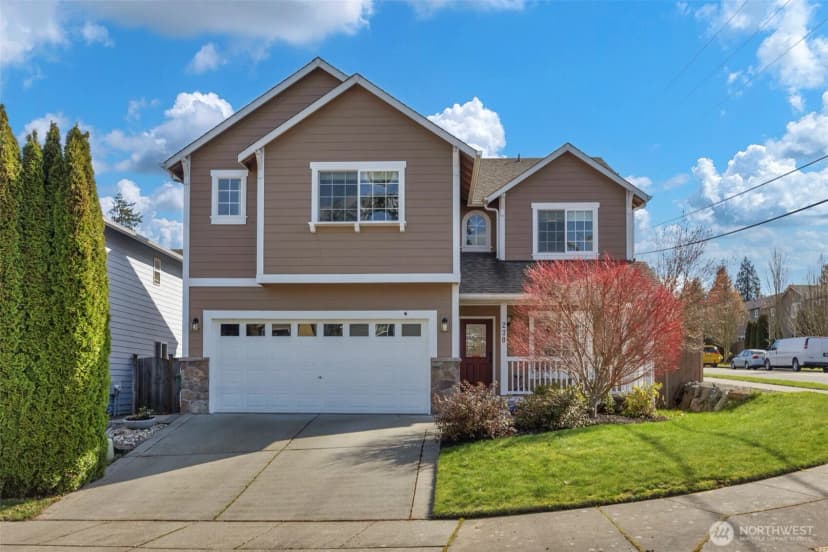 Property photo for 230 202nd Street Sw, Lynnwood