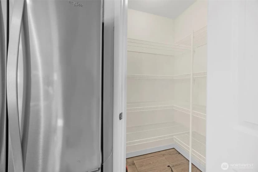 Property photo for 230 202nd Street Sw, Lynnwood photo 10