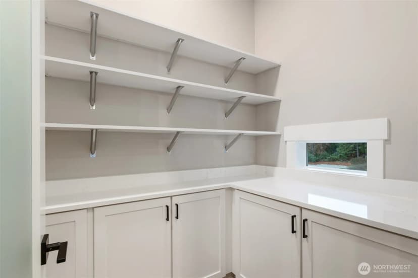 Property photo for 13042 75th Place S, Seattle photo 9