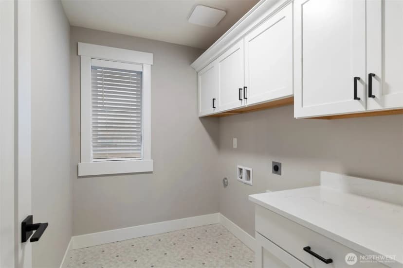 Property photo for 13042 75th Place S, Seattle photo 18
