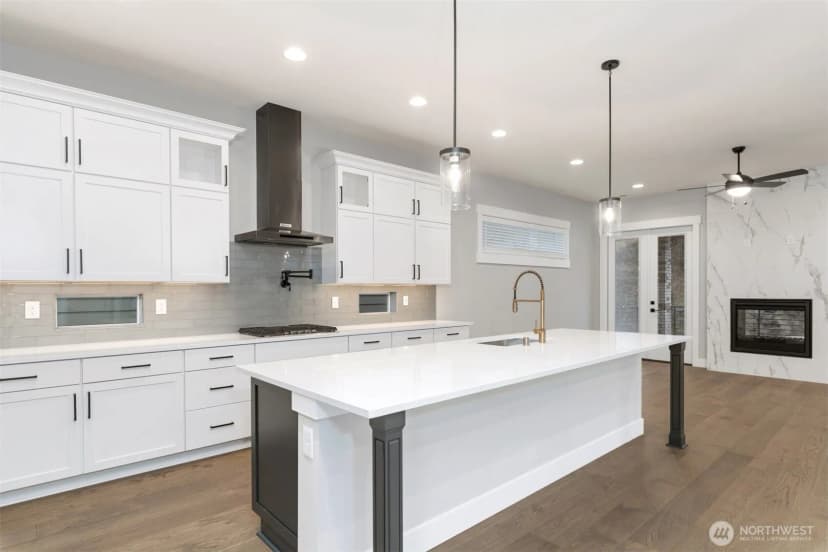 Property photo for 13042 75th Place S, Seattle photo 6
