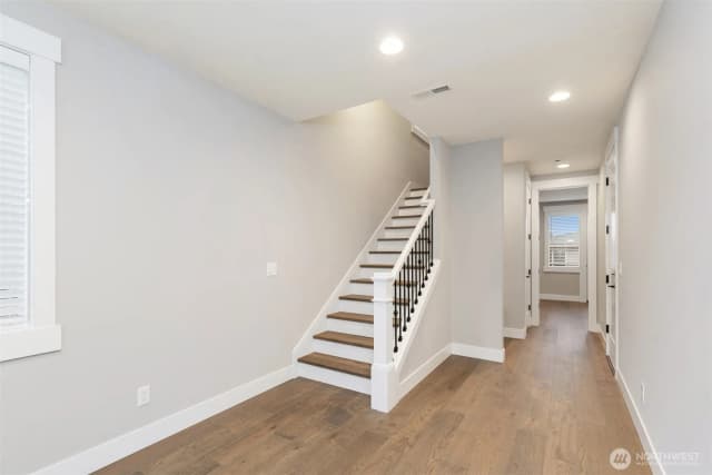 Property photo for 13042 75th Place S, Seattle photo 3