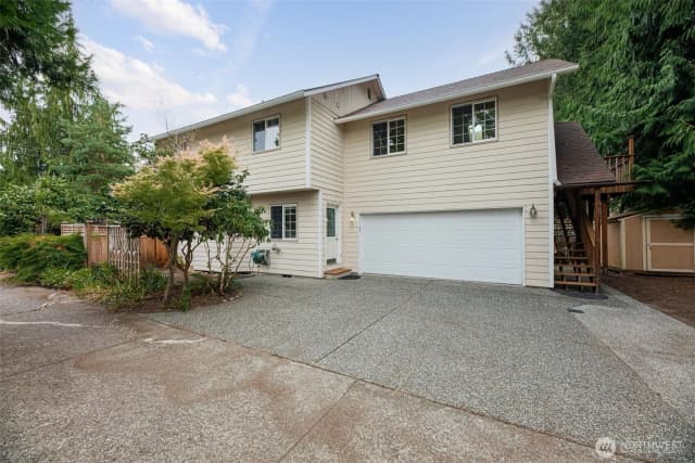 Property photo for 115 Long Street, Snohomish photo 2