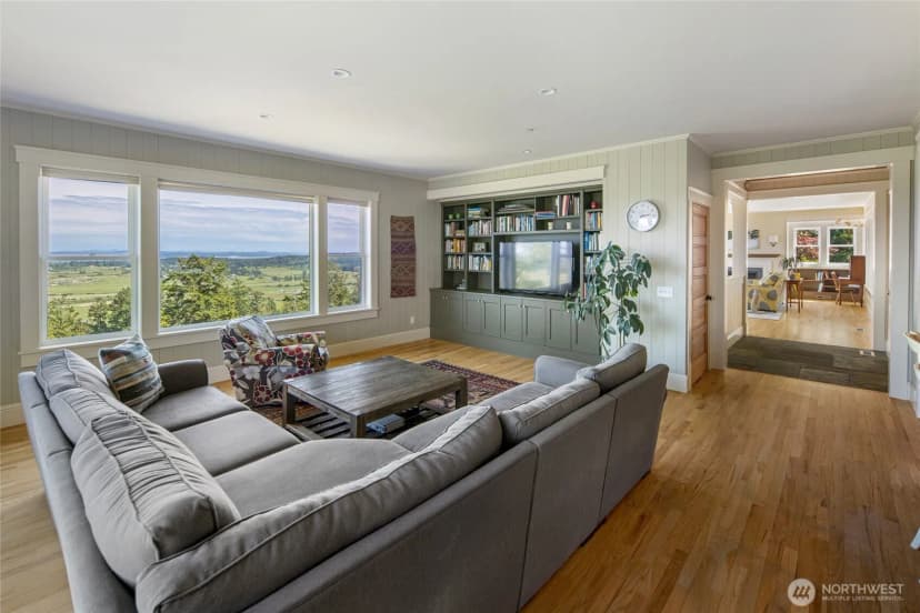 Property photo for 148 Yarrow Road, Friday Harbor photo 9