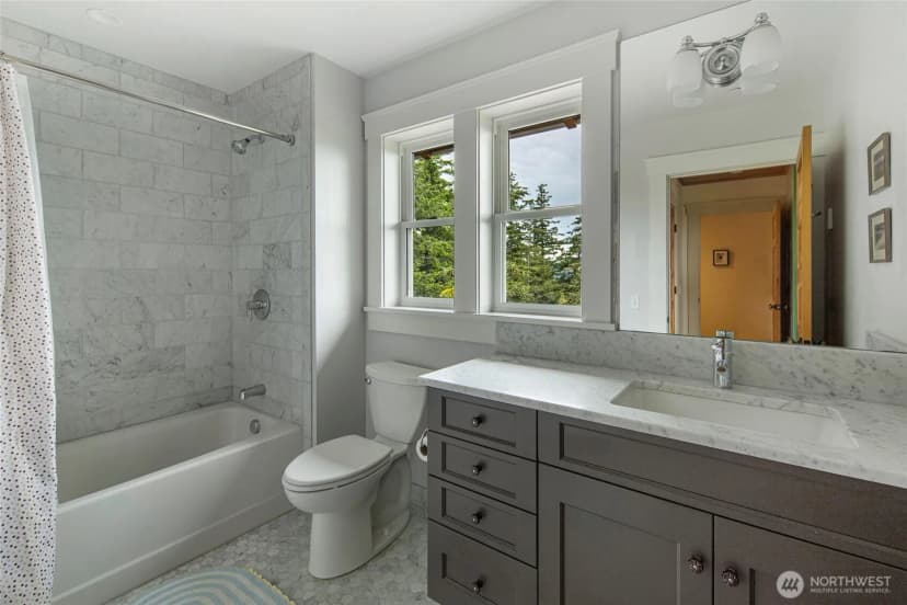 Property photo for 148 Yarrow Road, Friday Harbor photo 17