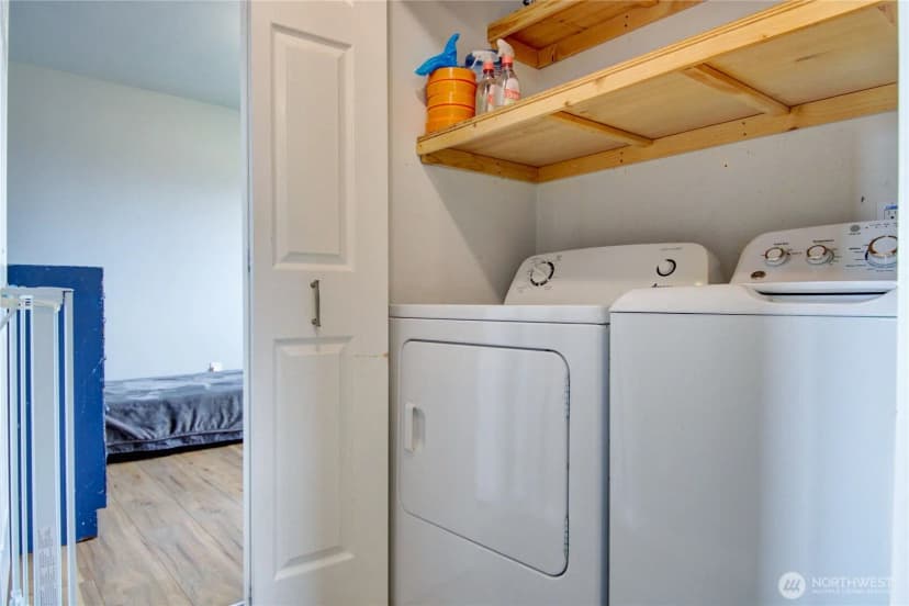 Property photo for 1812 N 30th Street, Mount Vernon photo 16