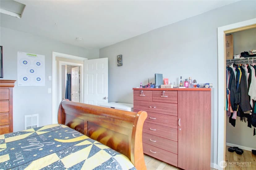 Property photo for 1812 N 30th Street, Mount Vernon photo 15
