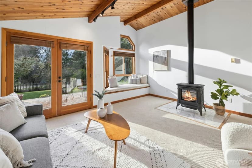 Property photo for 9420 Ne Eric Avenue, Bainbridge Island photo 10