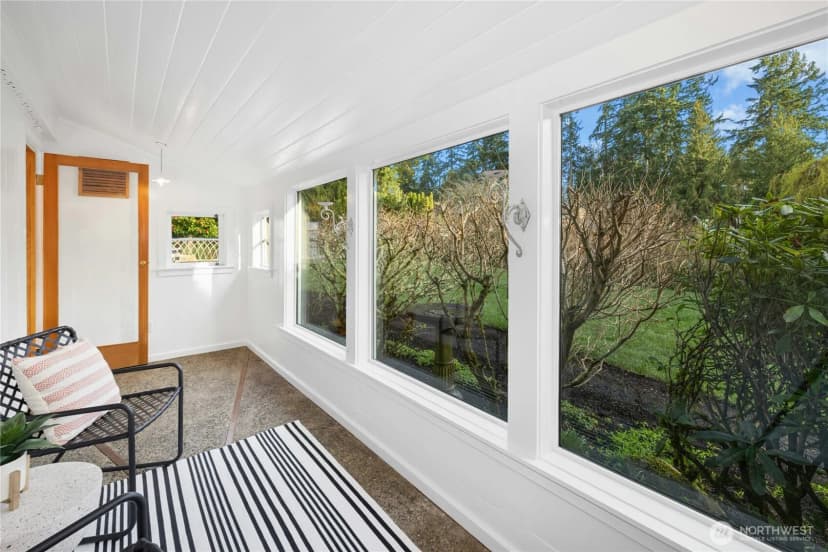 Property photo for 9420 Ne Eric Avenue, Bainbridge Island photo 14