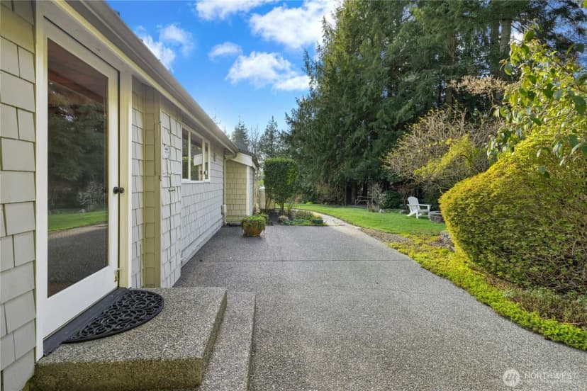 Property photo for 9420 Ne Eric Avenue, Bainbridge Island photo 25