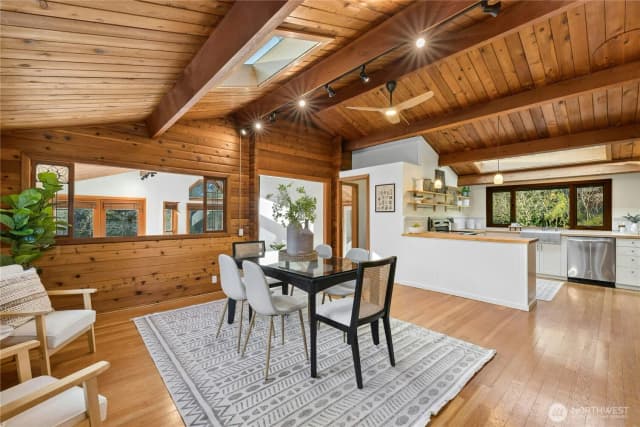Property photo for 9420 Ne Eric Avenue, Bainbridge Island photo 5