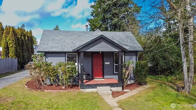 Property photo for 1422 Brawne Avenue Nw, Olympia