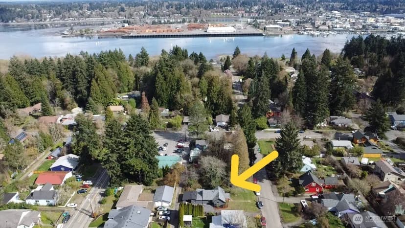 Property photo for 1422 Brawne Avenue Nw, Olympia photo 2