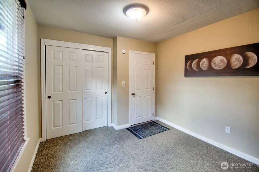 Property photo for 1422 Brawne Avenue Nw, Olympia photo 13
