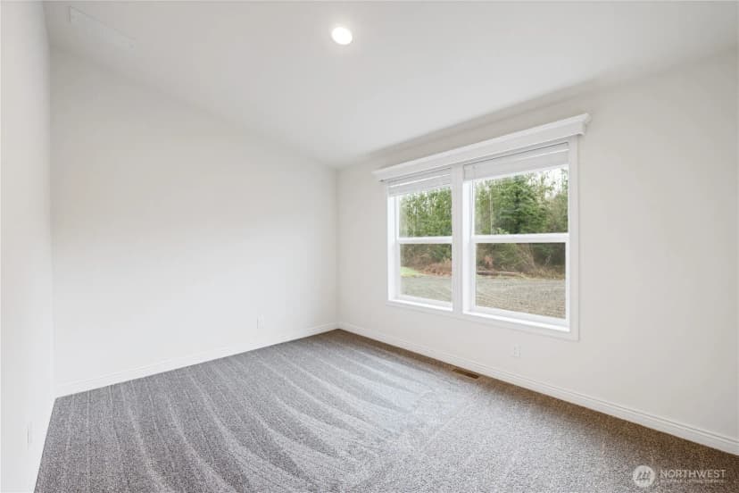 Property photo for 1728 Spirit Lake Highway, Castle Rock photo 22