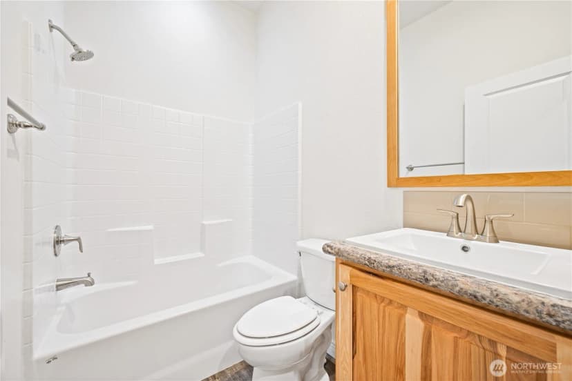 Property photo for 1728 Spirit Lake Highway, Castle Rock photo 23