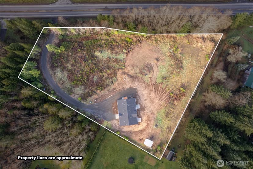 Property photo for 1728 Spirit Lake Highway, Castle Rock photo 31