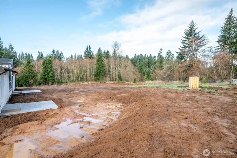 Property photo for 1728 Spirit Lake Highway, Castle Rock photo 27