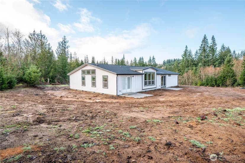 Property photo for 1728 Spirit Lake Highway, Castle Rock photo 26
