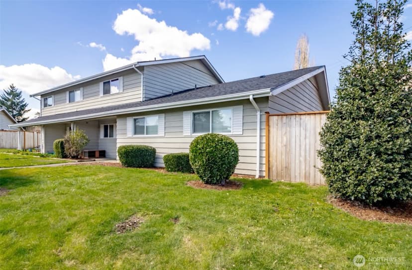 Property photo for 12416 Se 272nd ## C, Kent photo 19