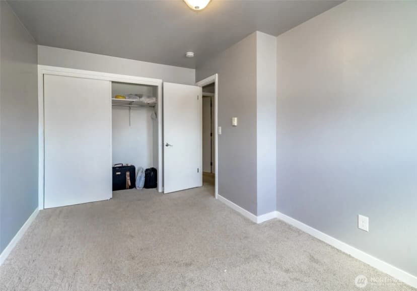 Property photo for 12416 Se 272nd ## C, Kent photo 10