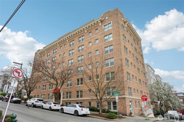 Property photo for 505 E Denny Way #301, Seattle