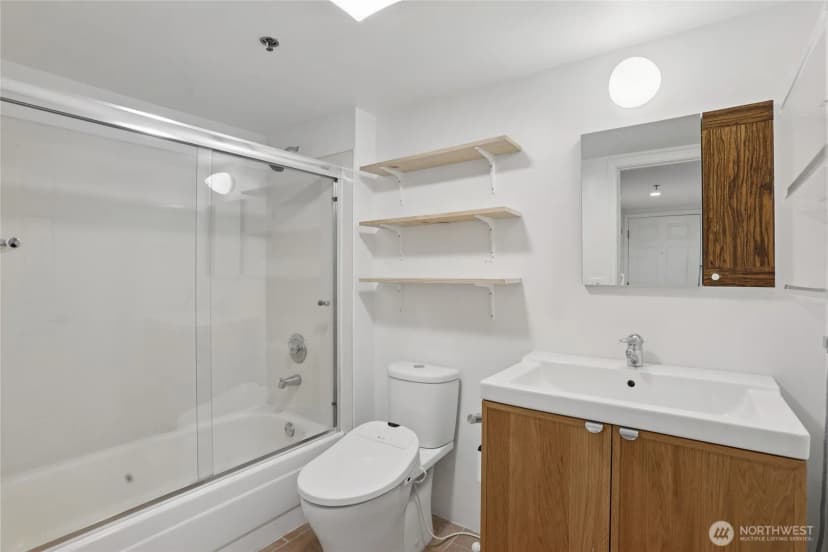 Property photo for 505 E Denny Way #301, Seattle photo 14