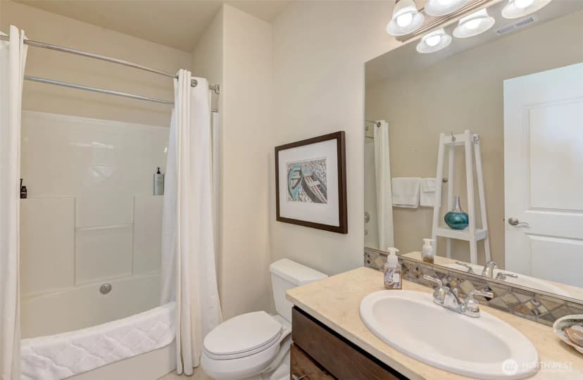 Property photo for 23318 Sunserra Loop Nw #b-00, Quincy photo 22