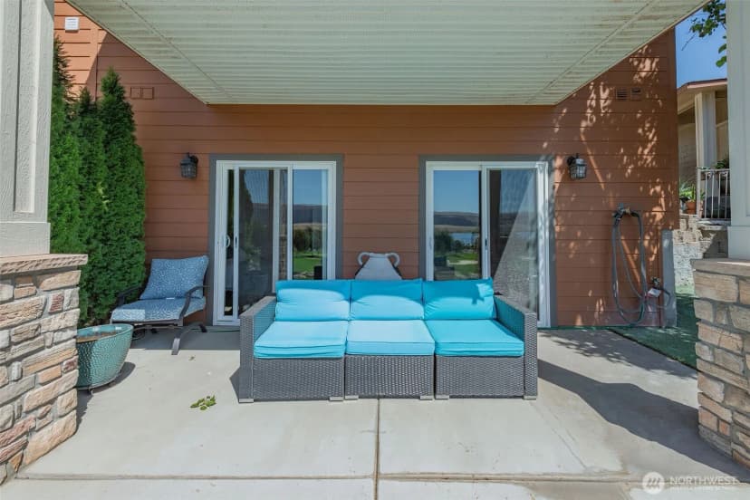 Property photo for 23318 Sunserra Loop Nw #b-00, Quincy photo 3