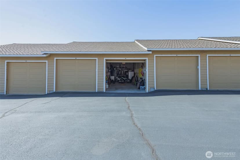 Property photo for 23318 Sunserra Loop Nw #b-00, Quincy photo 25