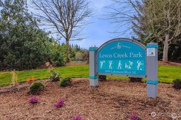 Property photo for 5583 Lakemont Boulevard Se #1603, Bellevue photo 22