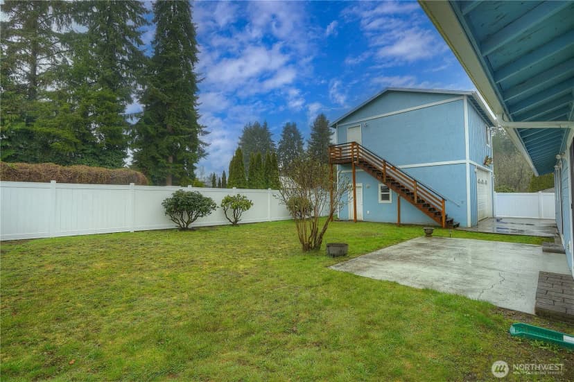 Property photo for 2412 Lexington Street, Steilacoom photo 32