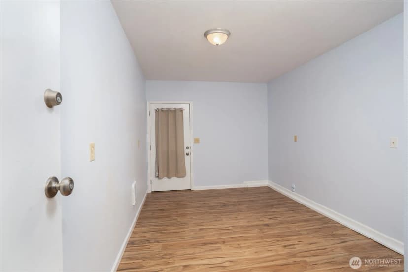 Property photo for 2412 Lexington Street, Steilacoom photo 18