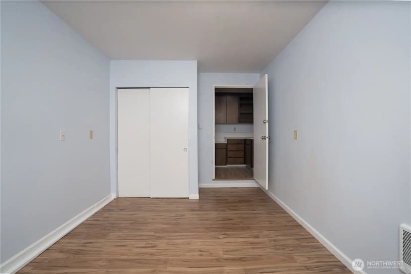 Property photo for 2412 Lexington Street, Steilacoom photo 20