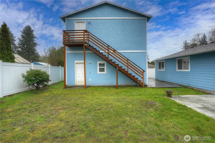 Property photo for 2412 Lexington Street, Steilacoom photo 30